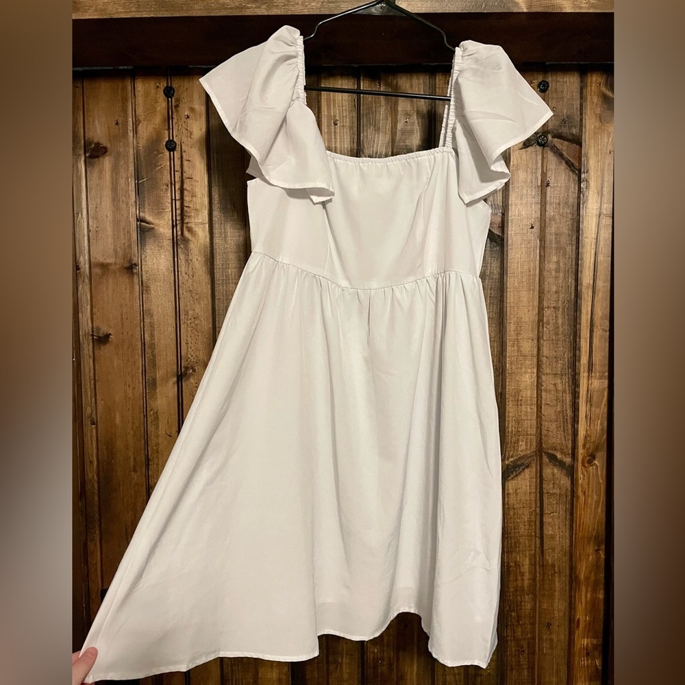 Amazon White Dress size Large (fits like a medium)